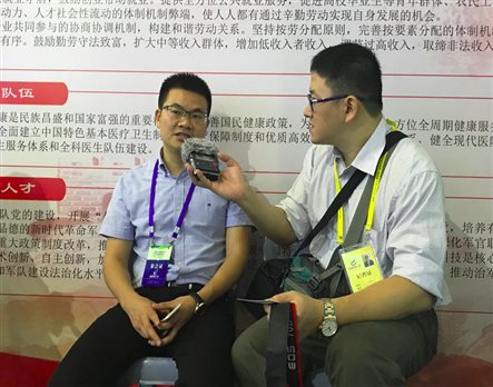 艾歐特科技董事長(zhǎng)林和瑞接受海峽之聲記者采訪(fǎng)