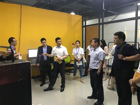 福建省發(fā)改委黨組成員、副主任詹晨輝一行蒞臨我司調(diào)研指導(dǎo)